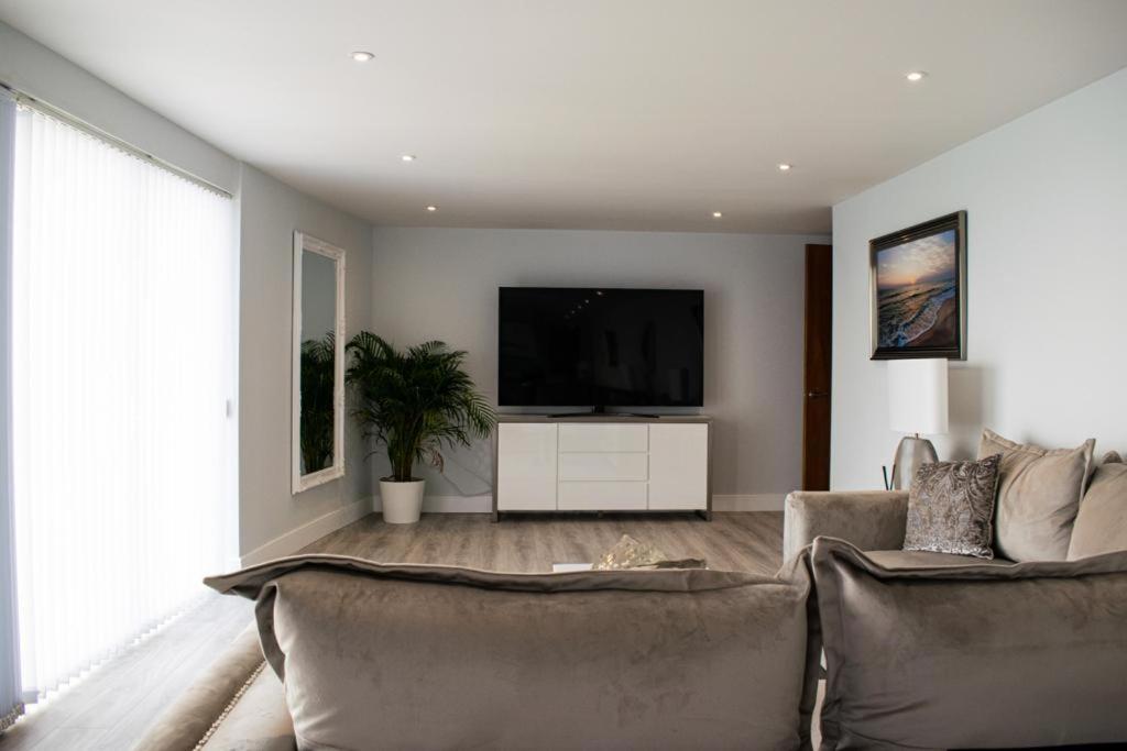 109 Meridian Tower, Meridian Quay, Trawler Road Swansea Sa11Jw Εξωτερικό φωτογραφία