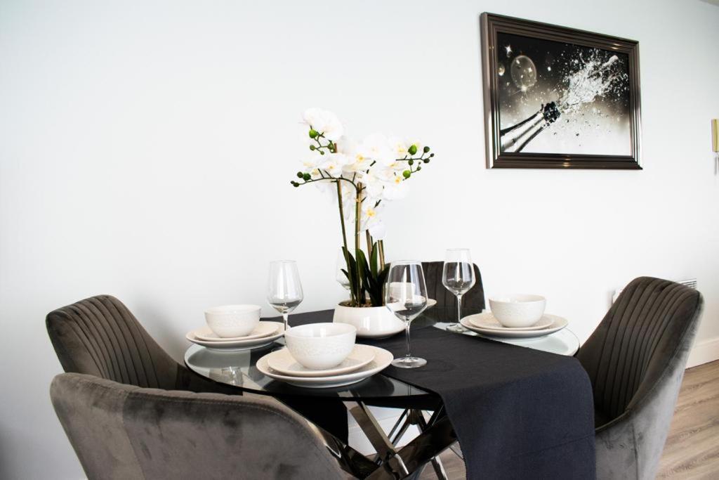 109 Meridian Tower, Meridian Quay, Trawler Road Swansea Sa11Jw Εξωτερικό φωτογραφία